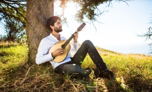 Ryedale Festival announces line-up of internationally renowned musicians to perform across North Yorkshire – Jem Girl at the Piano