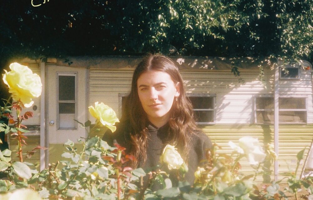 Watch Avery Lynch’s “Lasting Effects” music video – Aipate