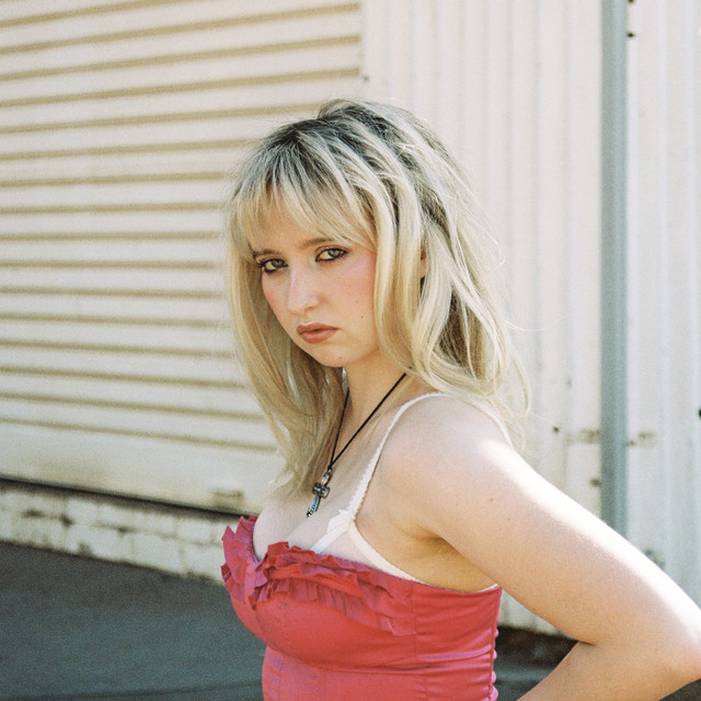 EDIE is back with “Girl’s Girl”: listen – Aipate