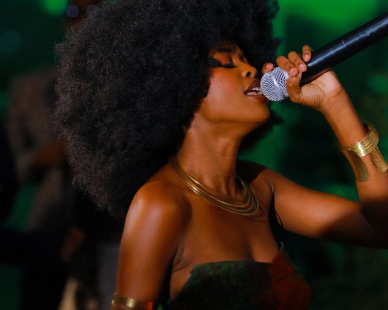 Listen to Thorns and Honey EP by Adoyo Afrique – Aipate