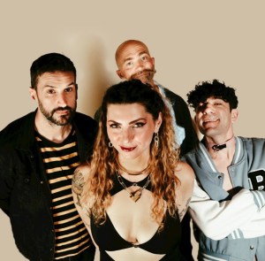 Alt-Pop band 37 Houses to release brand new EP Strangers on 7th November 2025 – Jem Girl at the Piano