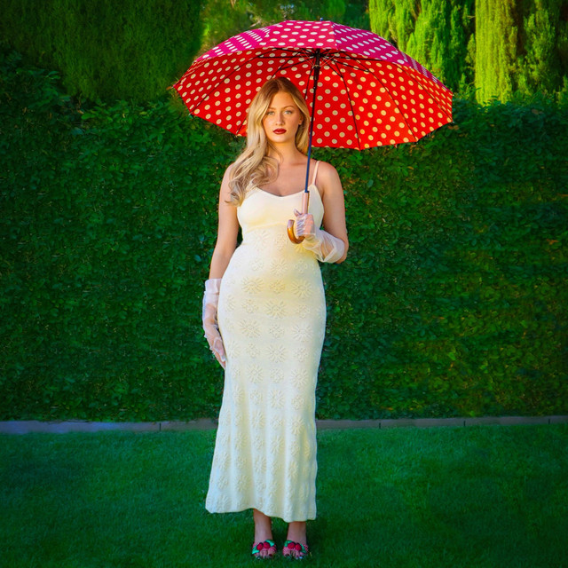 Emma Teufel presents “Heartbreak Season”: listen – Aipate