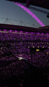 let’s talk about live music – Jem Girl at the Piano