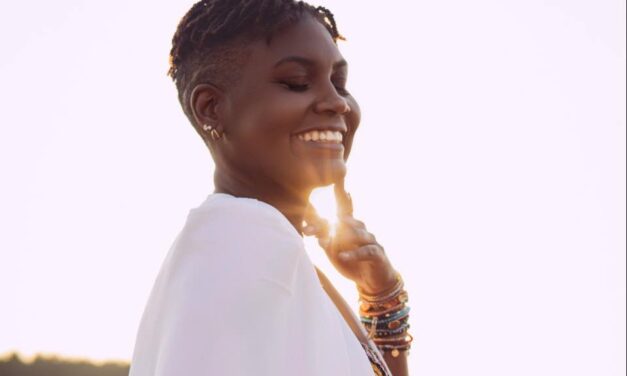 Watch LysJoy’s Unplugged Performance of “Eleki Mingi” – Aipate